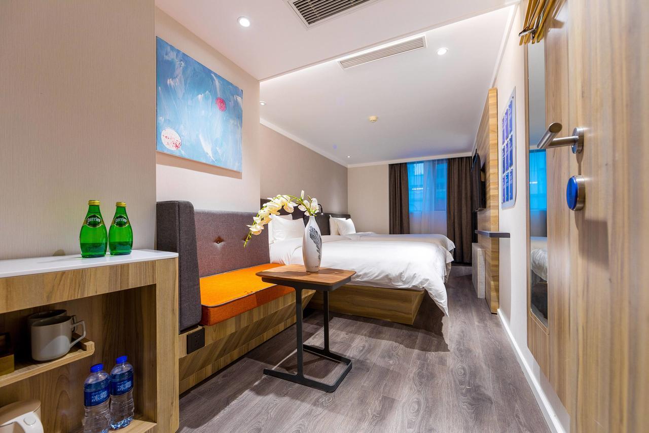 Hanting Premium Hotel Shanghai Dapu Bridge Riyueguang Shopping Mall Exterior foto