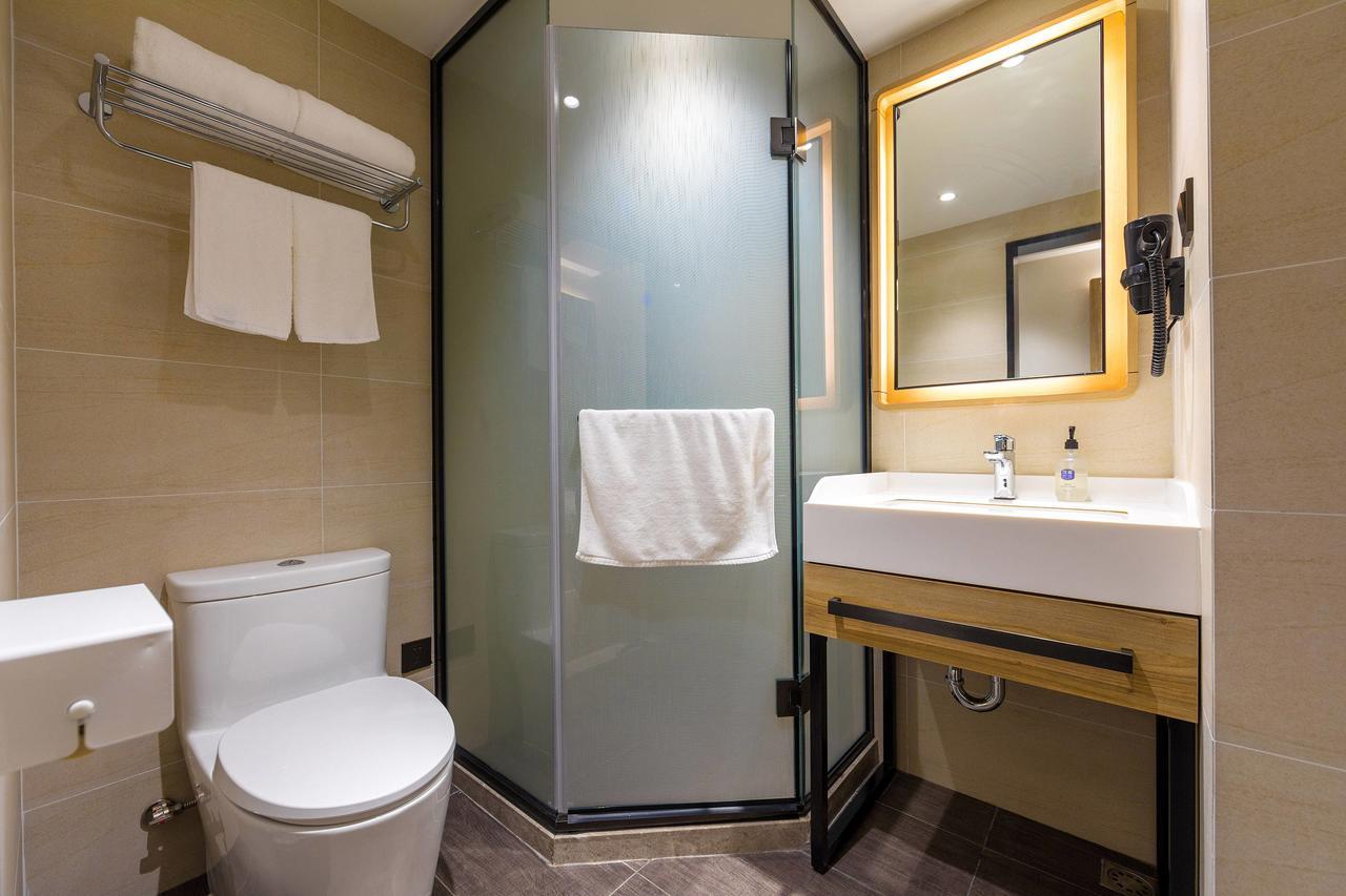 Hanting Premium Hotel Shanghai Dapu Bridge Riyueguang Shopping Mall Exterior foto